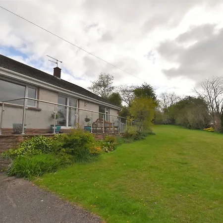 4 Bed In Sz103 Holiday home