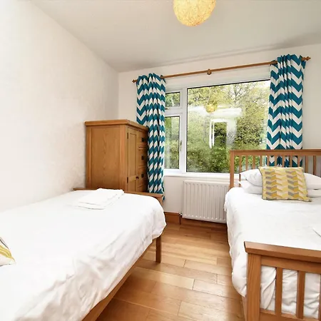 Holiday home 4 Bed In Sz103