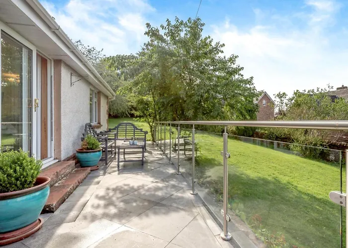 בית נופש 4 Bed In Penrith Oc-sz103 *